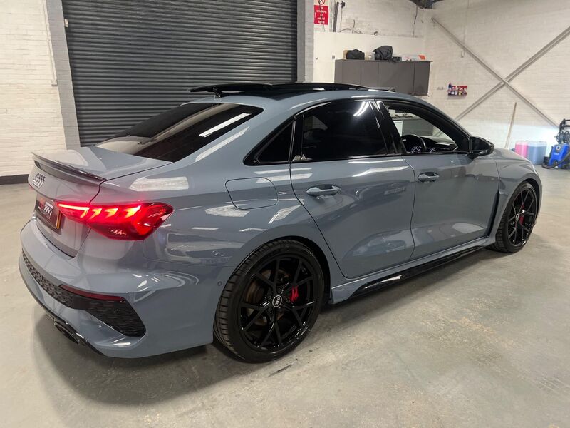 AUDI RS3