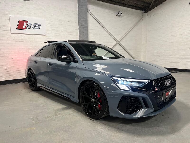 AUDI RS3