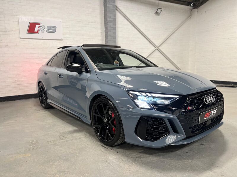 AUDI RS3