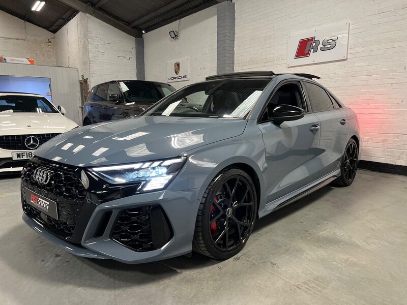AUDI RS3