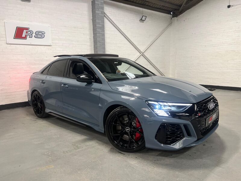 AUDI RS3