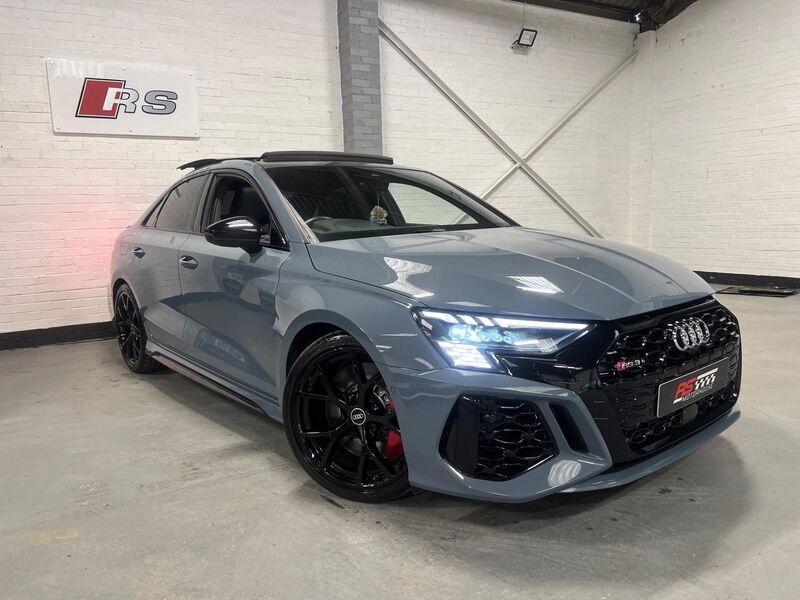 AUDI RS3