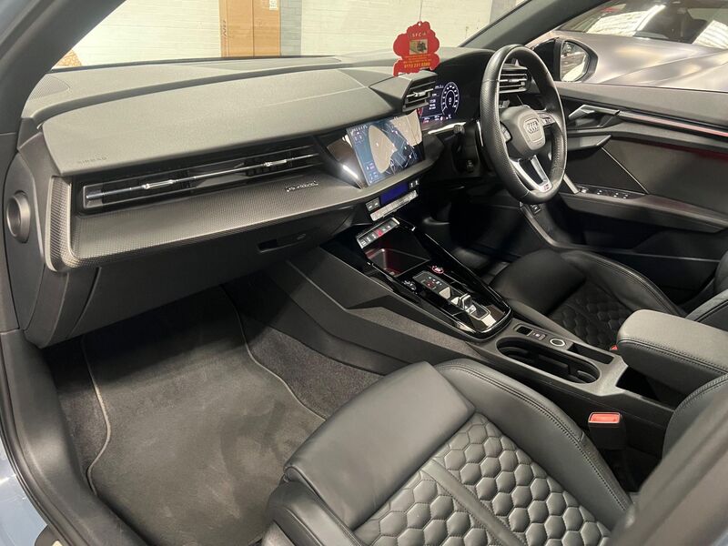 AUDI RS3