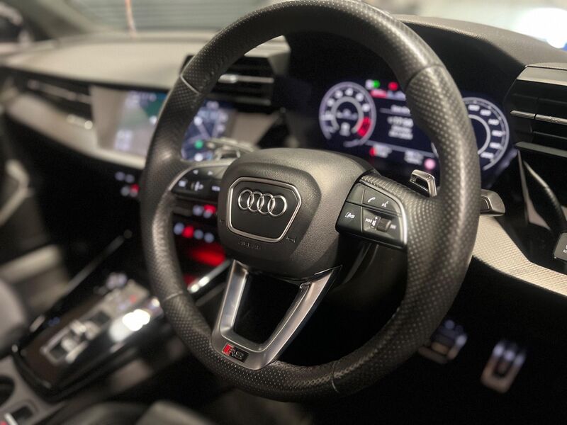 AUDI RS3