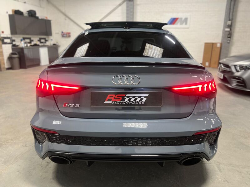AUDI RS3