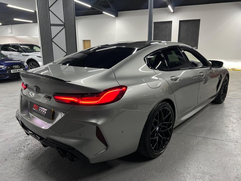 BMW M8 GRAN COUPE