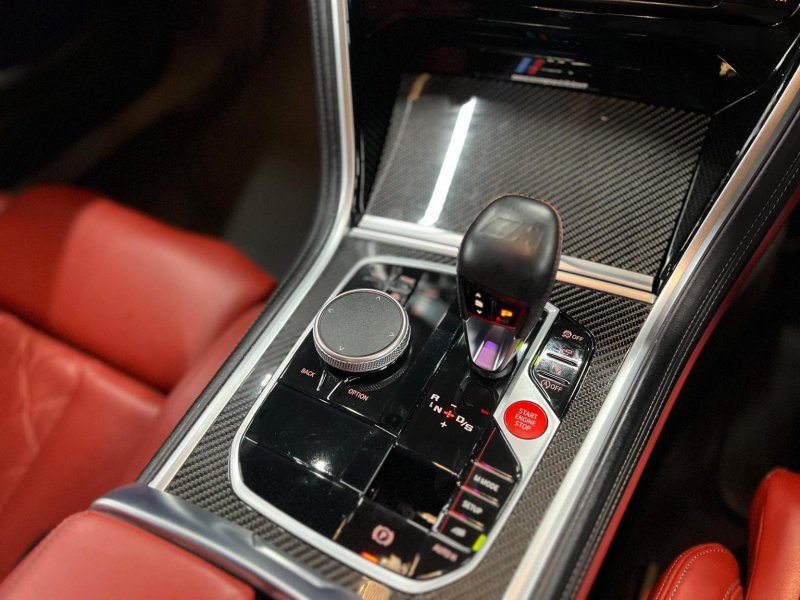 BMW M8 GRAN COUPE