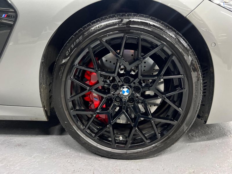 BMW M8 GRAN COUPE