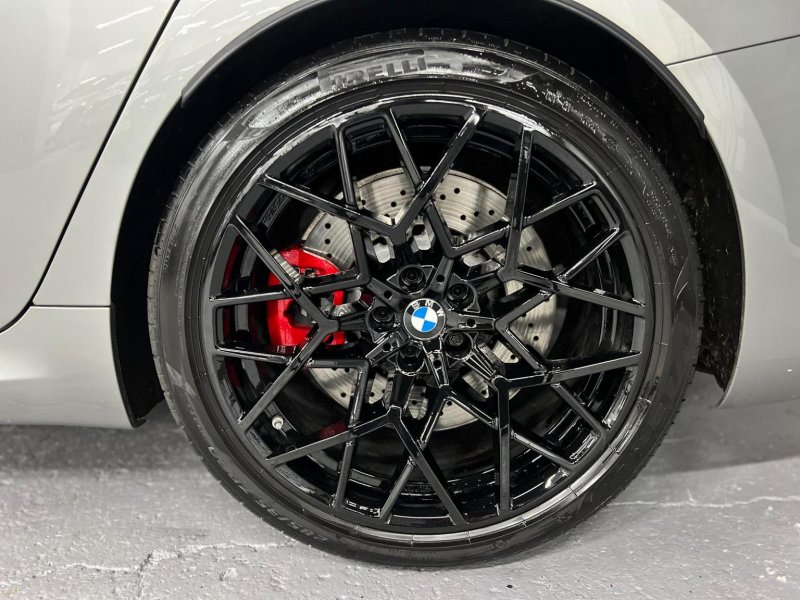 BMW M8 GRAN COUPE