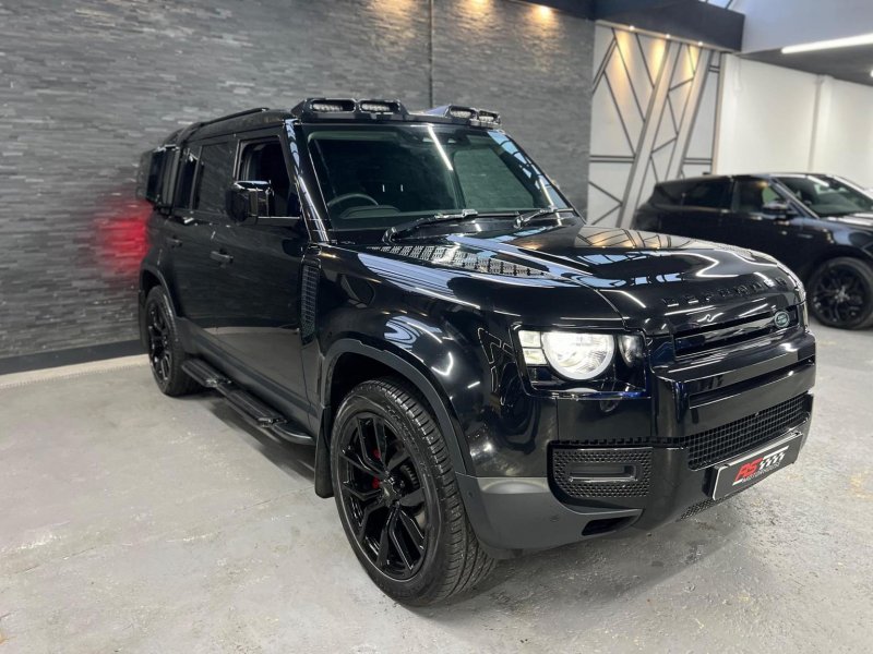 LAND ROVER DEFENDER