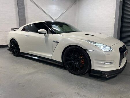 NISSAN GT-R 3.8 V6 Recaro Auto 4WD Euro 5 2dr