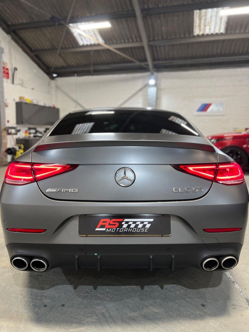 MERCEDES-BENZ CLS