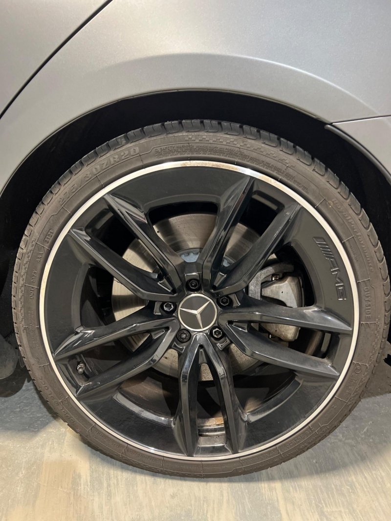 MERCEDES-BENZ CLS
