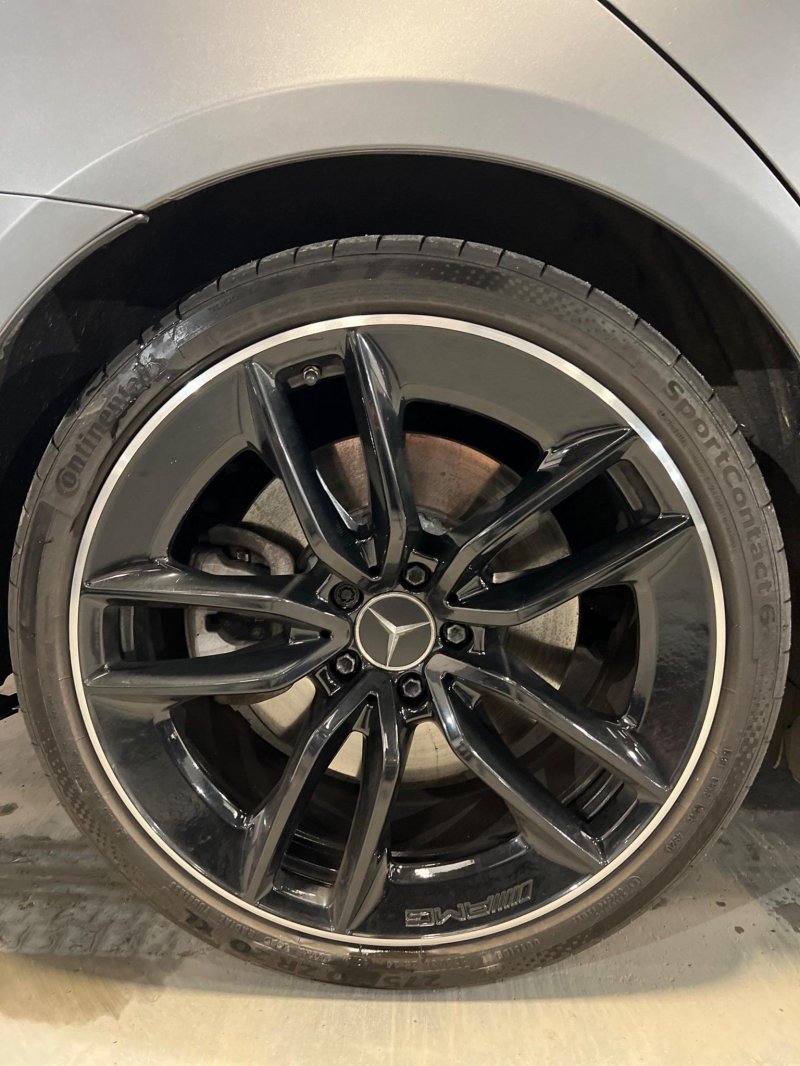 MERCEDES-BENZ CLS