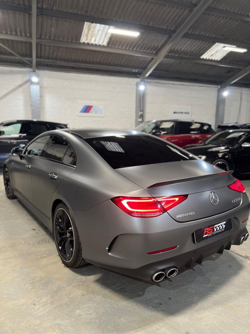 MERCEDES-BENZ CLS